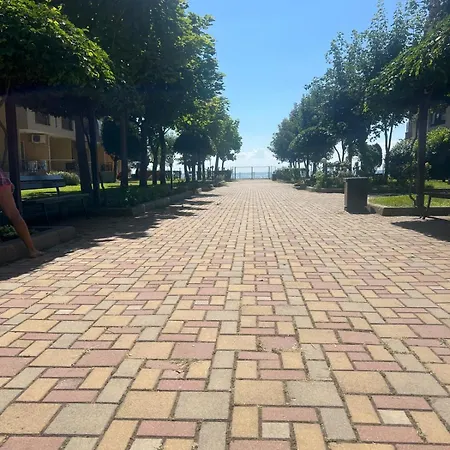 Apartament Midia Grand *